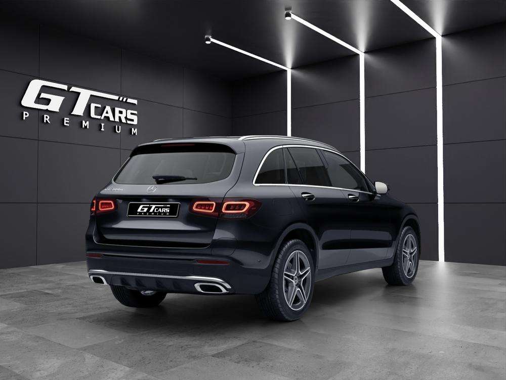 Mercedes-Benz GLC SUV 300de AMG 4MATIC 2021 negro - foto 3