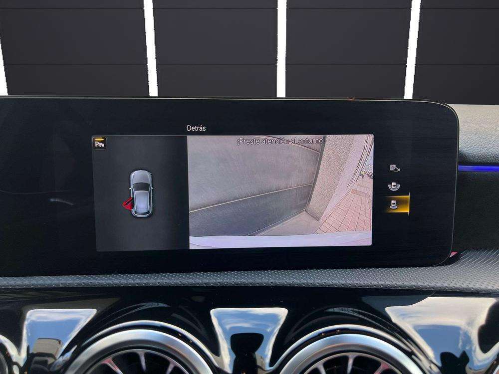 Mercedes-Benz Clase A 250e AMG 2021 negro - foto 11