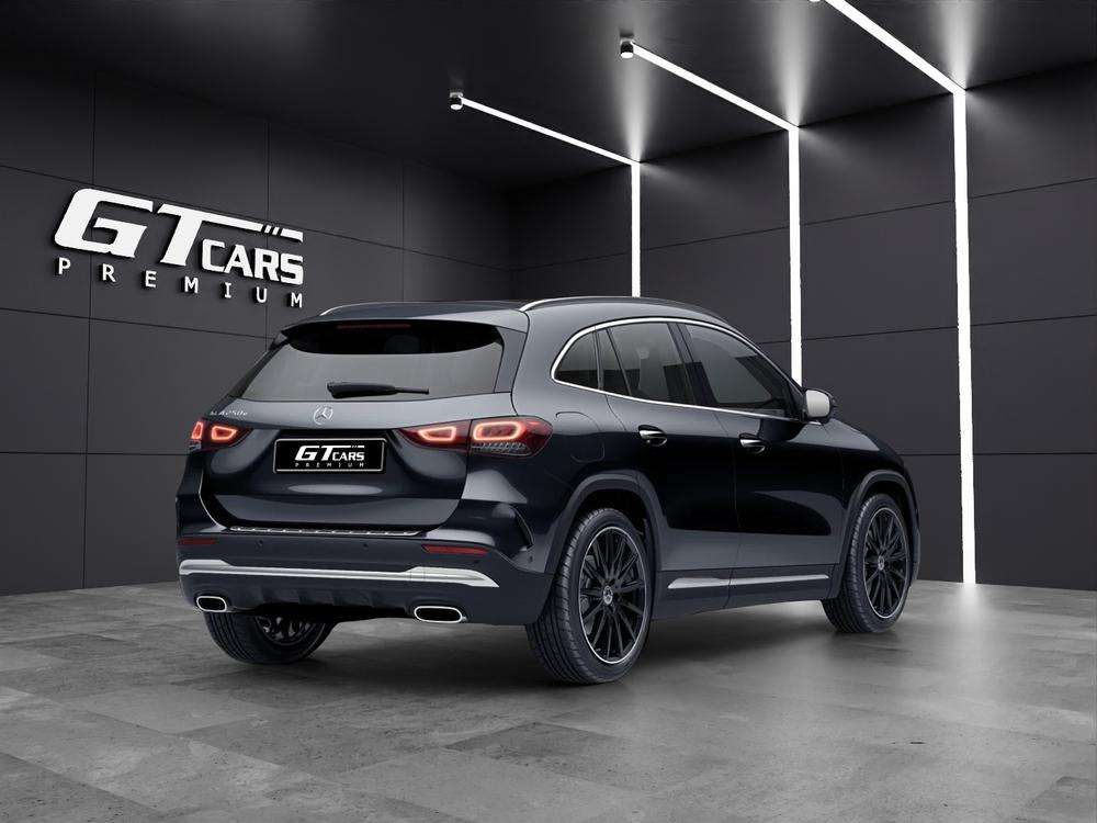 Mercedes-Benz GLA 250e AMG 2022 negro - foto 3