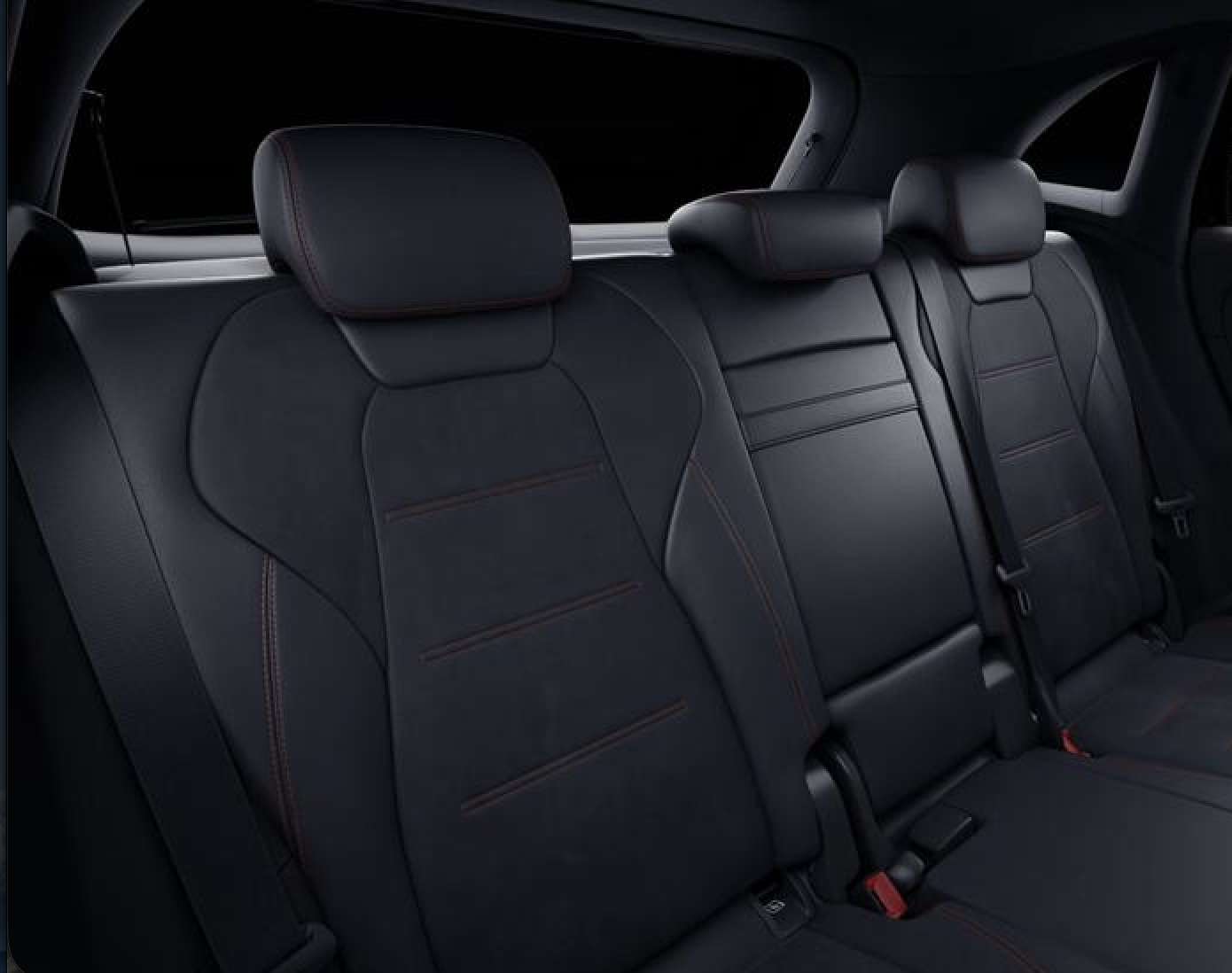 Mercedes-Benz GLA 250e AMG 2022 negro - foto 11