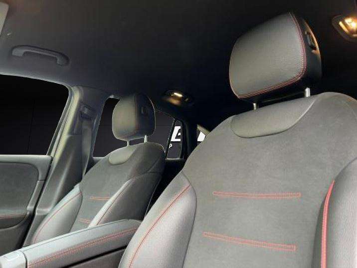 Mercedes-Benz GLA 250e AMG 2022 negro - foto 13