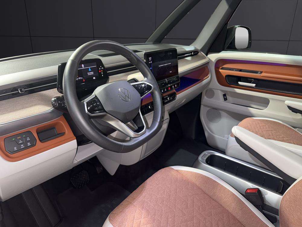 Volkswagen ID BUZZ PRO 2024 naranja - foto 9
