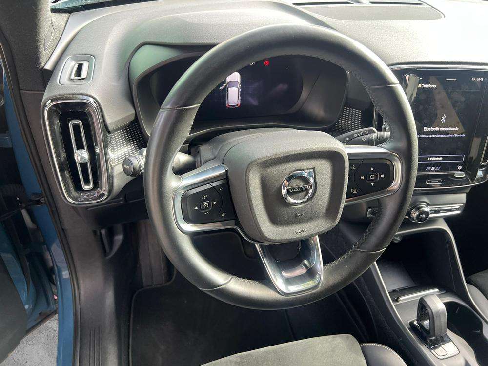 Volvo Xc40 . 2022 azul - foto 7