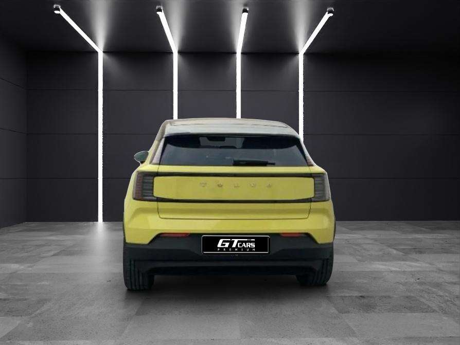 Volvo EX30 . 2024 amarillo - foto 7
