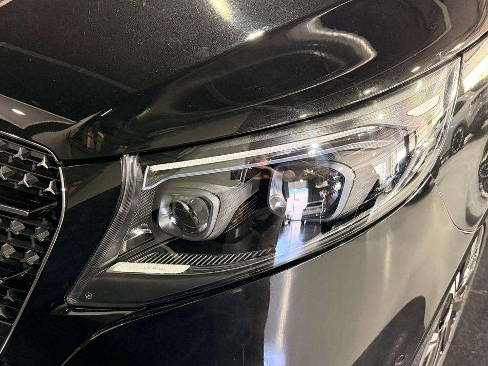 Mercedes-Benz V 250d 2025 negro - foto 5