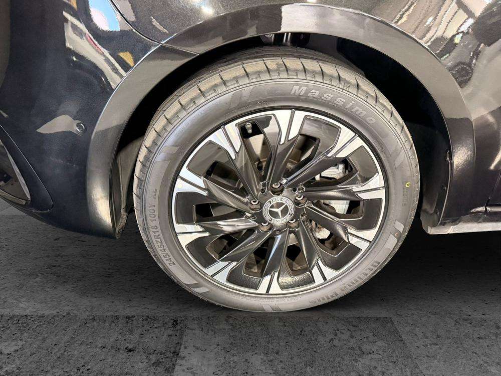 Mercedes-Benz V 250d 2025 negro - foto 6