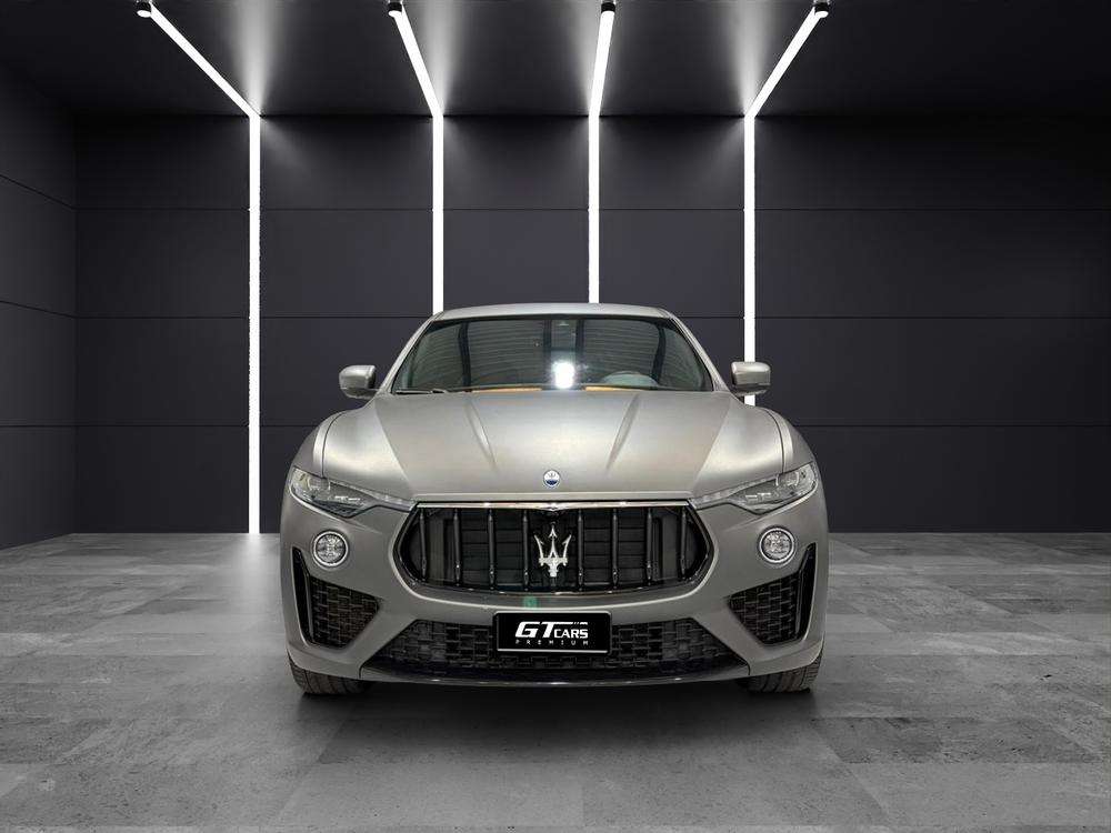 Maserati Levante  GT Hybrid 2022 gris - foto 4