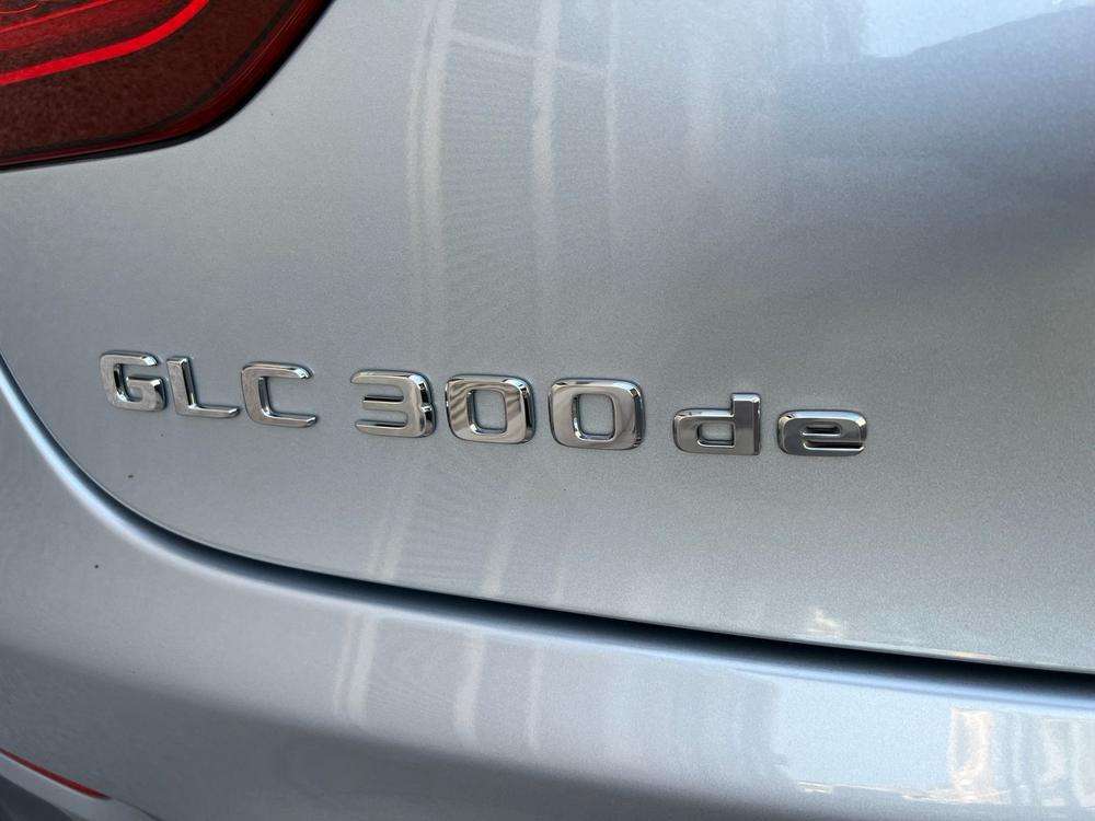 Mercedes-Benz GLC COUPE 300de AMG 4MATIC 2021 plata - foto 6