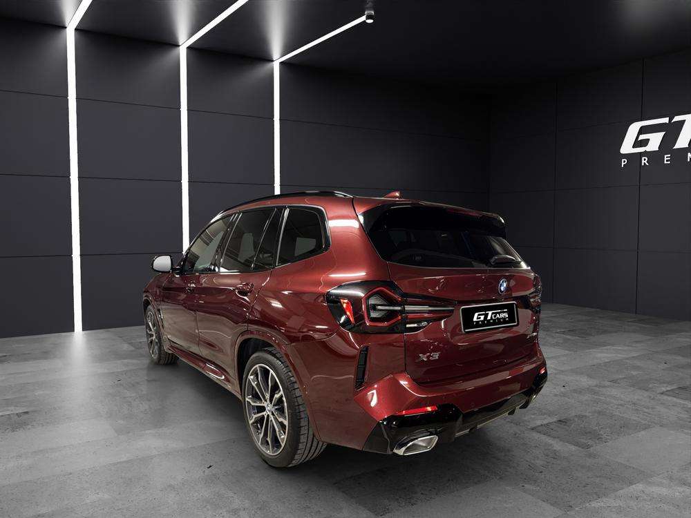 BMW X3  xDrive30e xLine 2024 rojo - foto 3