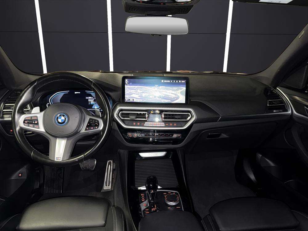 BMW X3  xDrive30e xLine 2024 rojo - foto 7