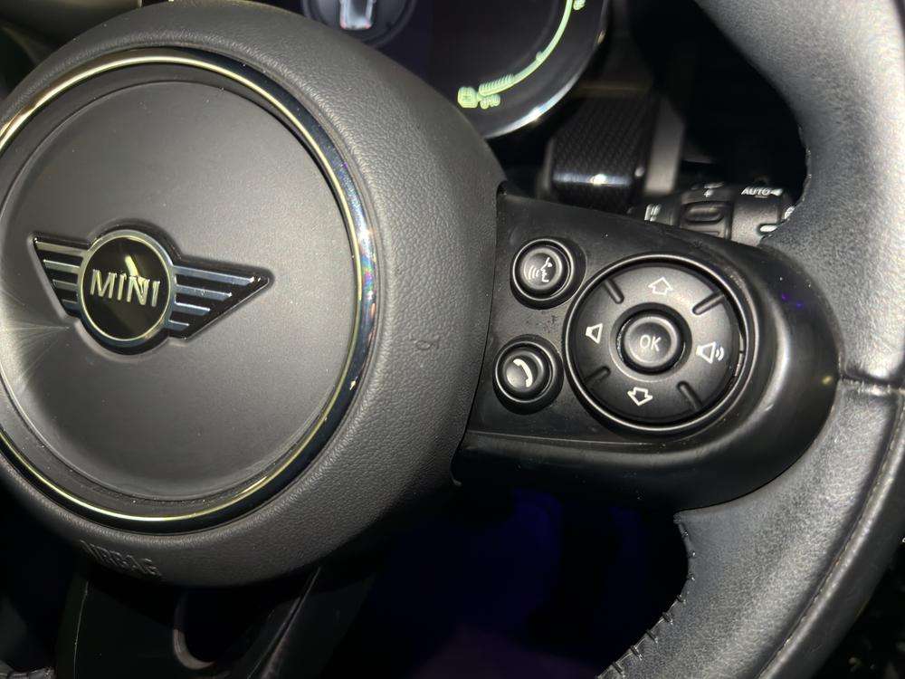 Mini Cooper SE 2020 rojo - foto 12