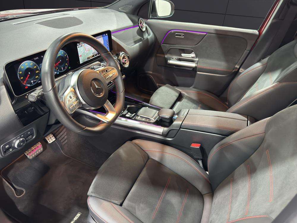 Mercedes-Benz GLA 250e AMG 2021 gris montaña - foto 8