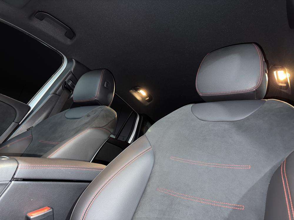 Mercedes-Benz GLA 250e AMG 2021 gris montaña - foto 16