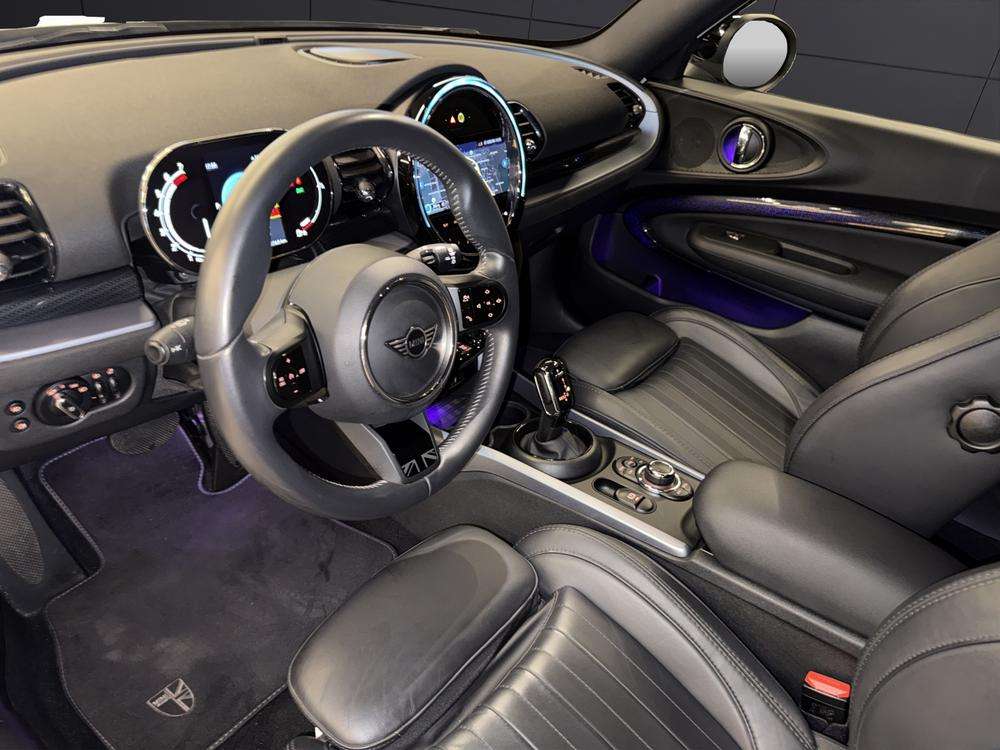 Mini Cooper Clubman 2023 gris - foto 9