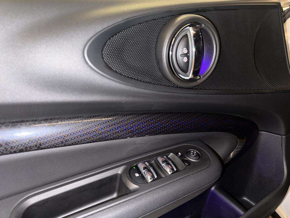 Mini Cooper Clubman 2023 gris - foto 14