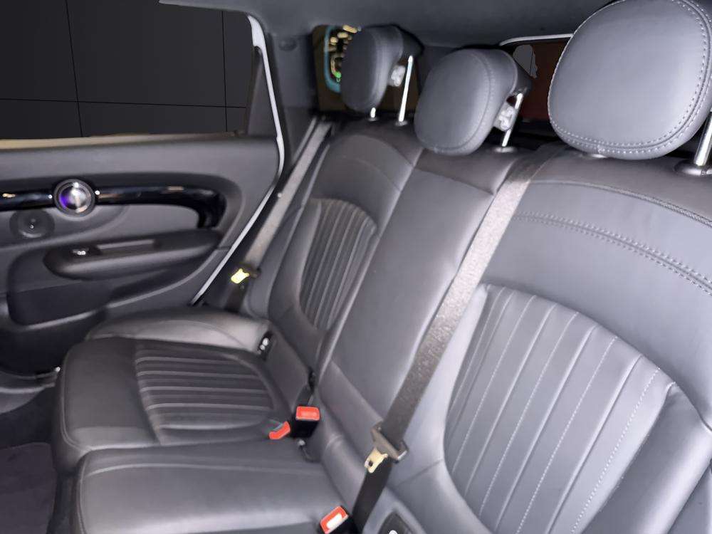 Mini Cooper Clubman 2023 gris - foto 15