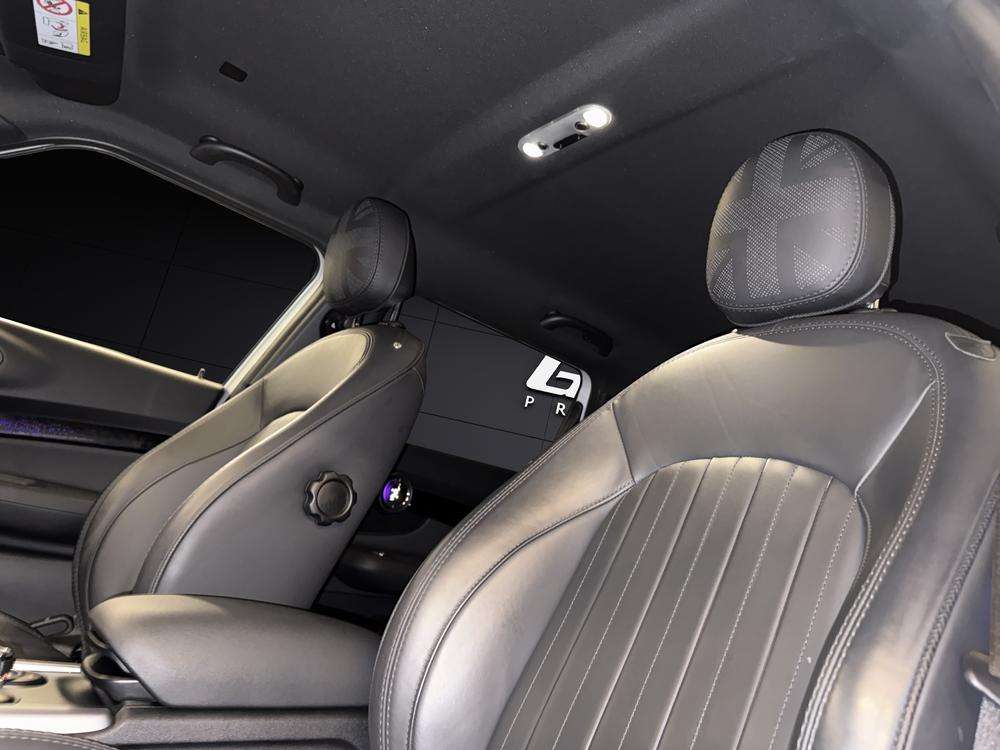 Mini Cooper Clubman 2023 gris - foto 16