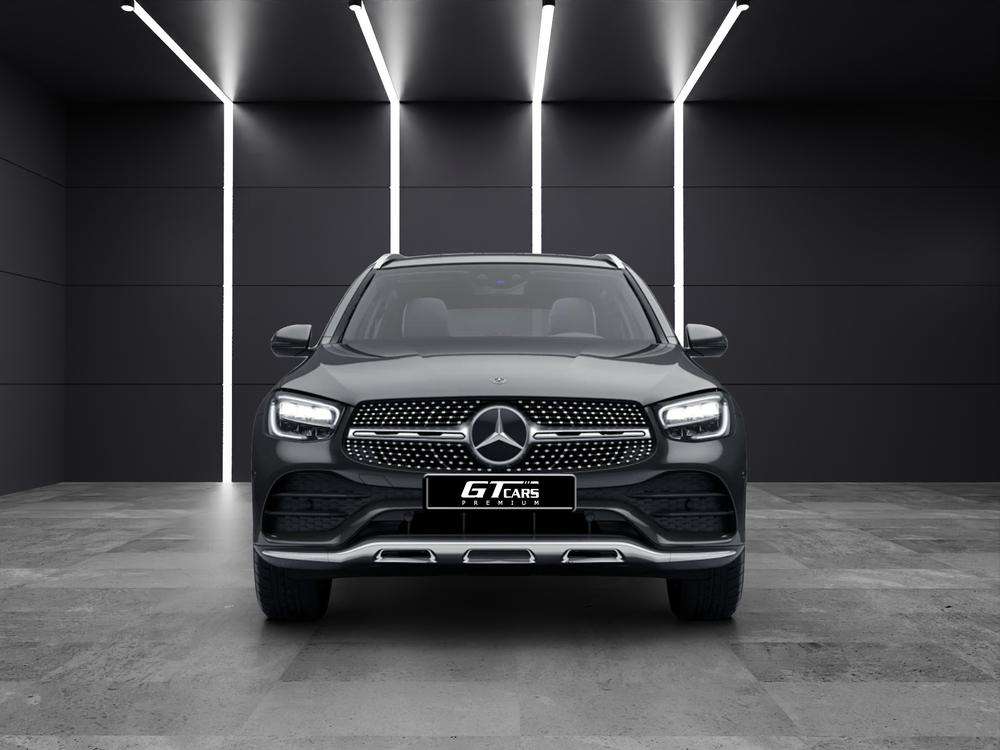 Mercedes-Benz GLC SUV 300de AMG 2020 negro - foto 3