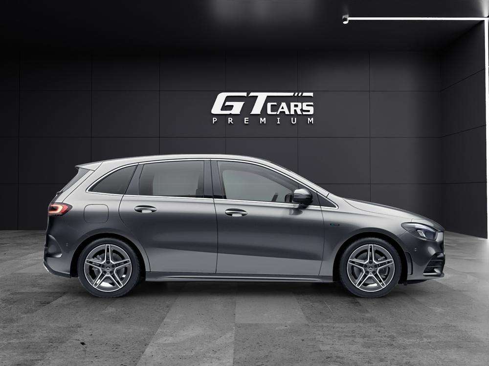 Mercedes-Benz Clase B 250e AMG 2021 gris - foto 2