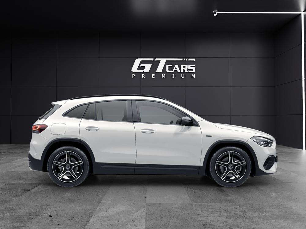 Mercedes-Benz GLA 250e AMG 2021 blanco - foto 2