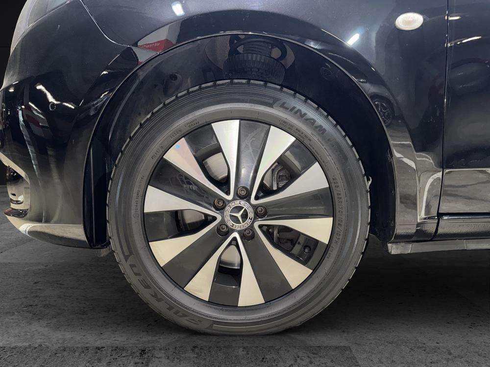 Mercedes-Benz Vito 114 CDI TOURER 2023 negro - foto 8