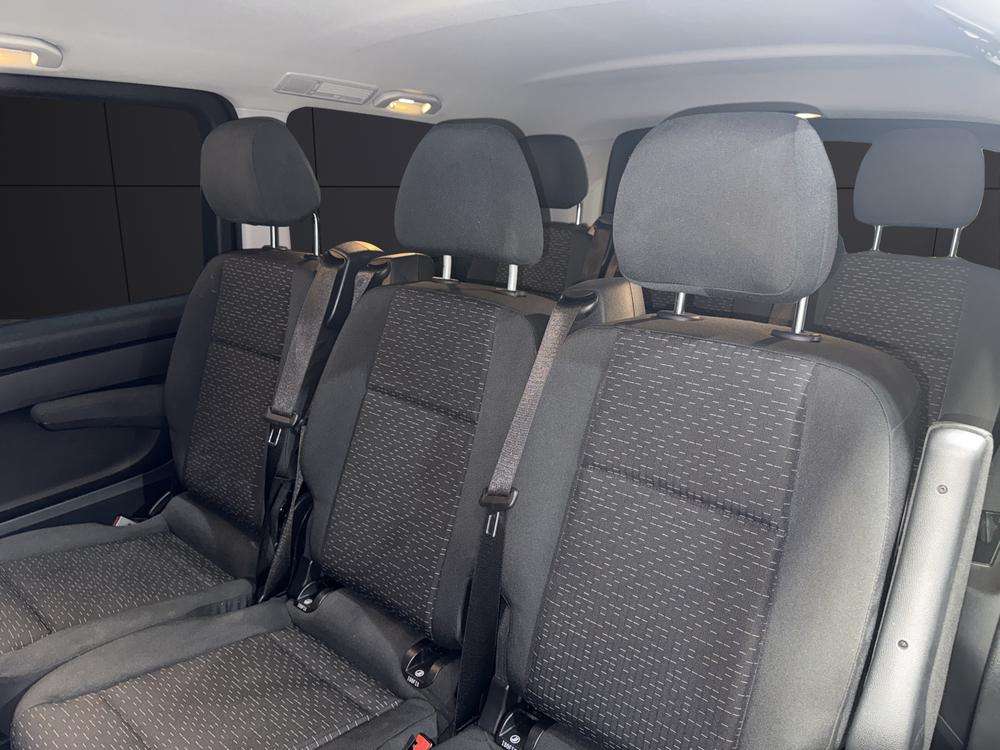 Mercedes-Benz Vito 114 CDI TOURER 2023 negro - foto 15