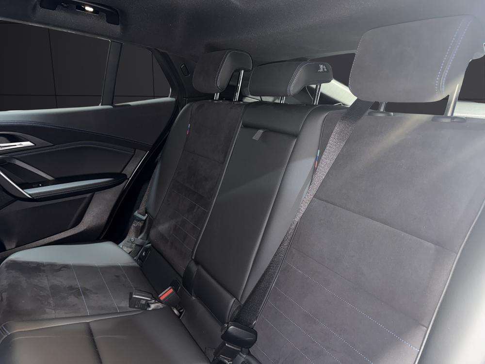 BMW iX2 xDrive30 2024 blanco - foto 15