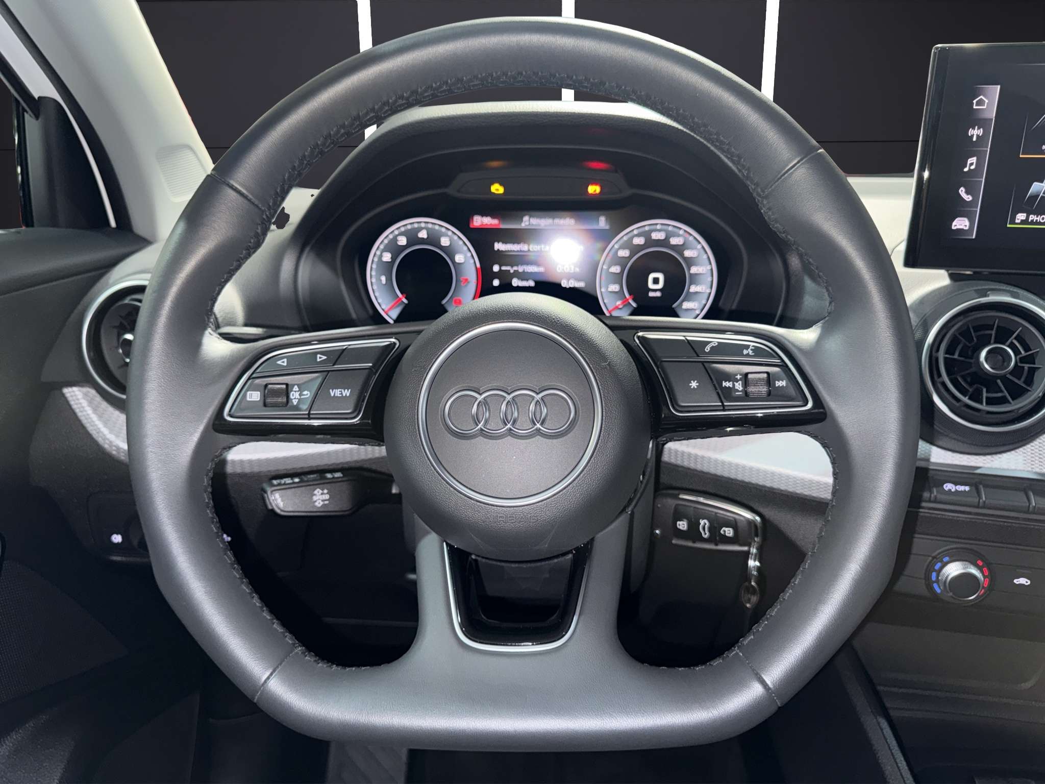 Audi Q2 Edition 30 TFSI 2025 blanco - foto 8