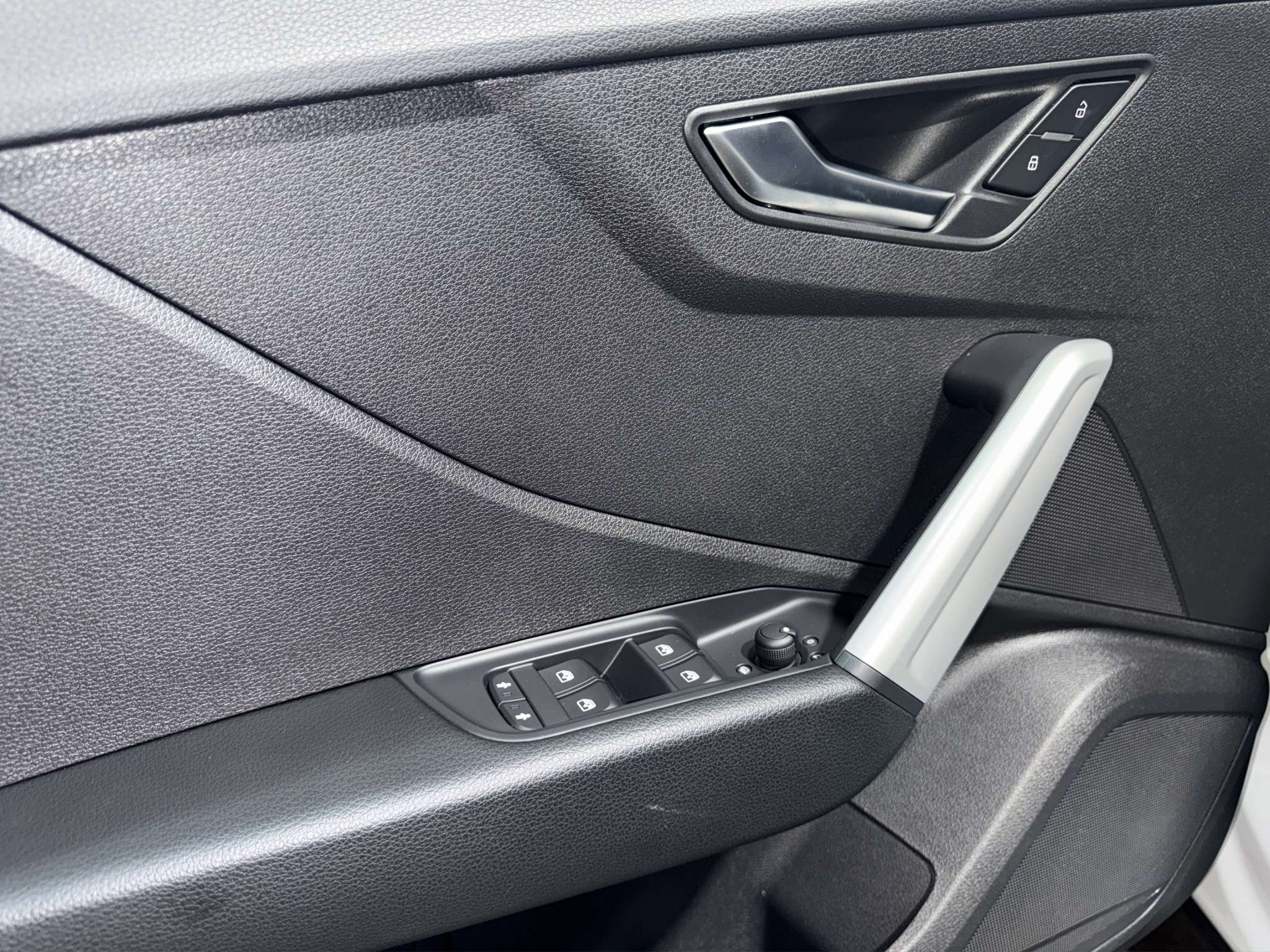Audi Q2 Edition 30 TFSI 2025 blanco - foto 14