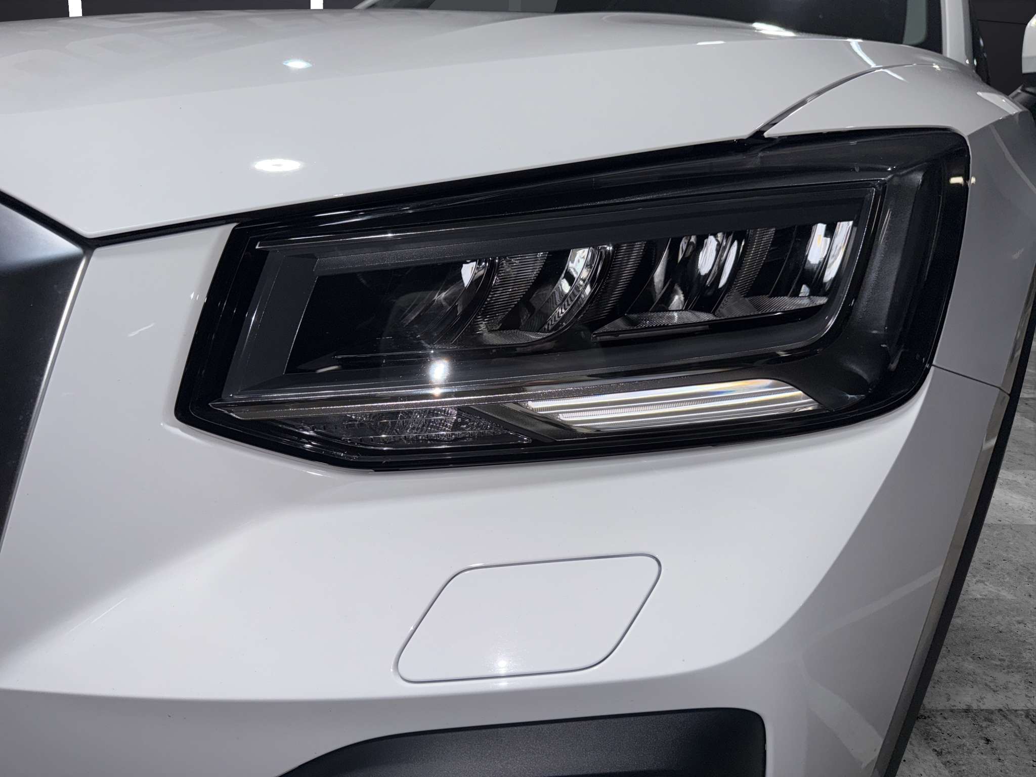Audi Q2 Edition 30 TFSI 2025 blanco - foto 16