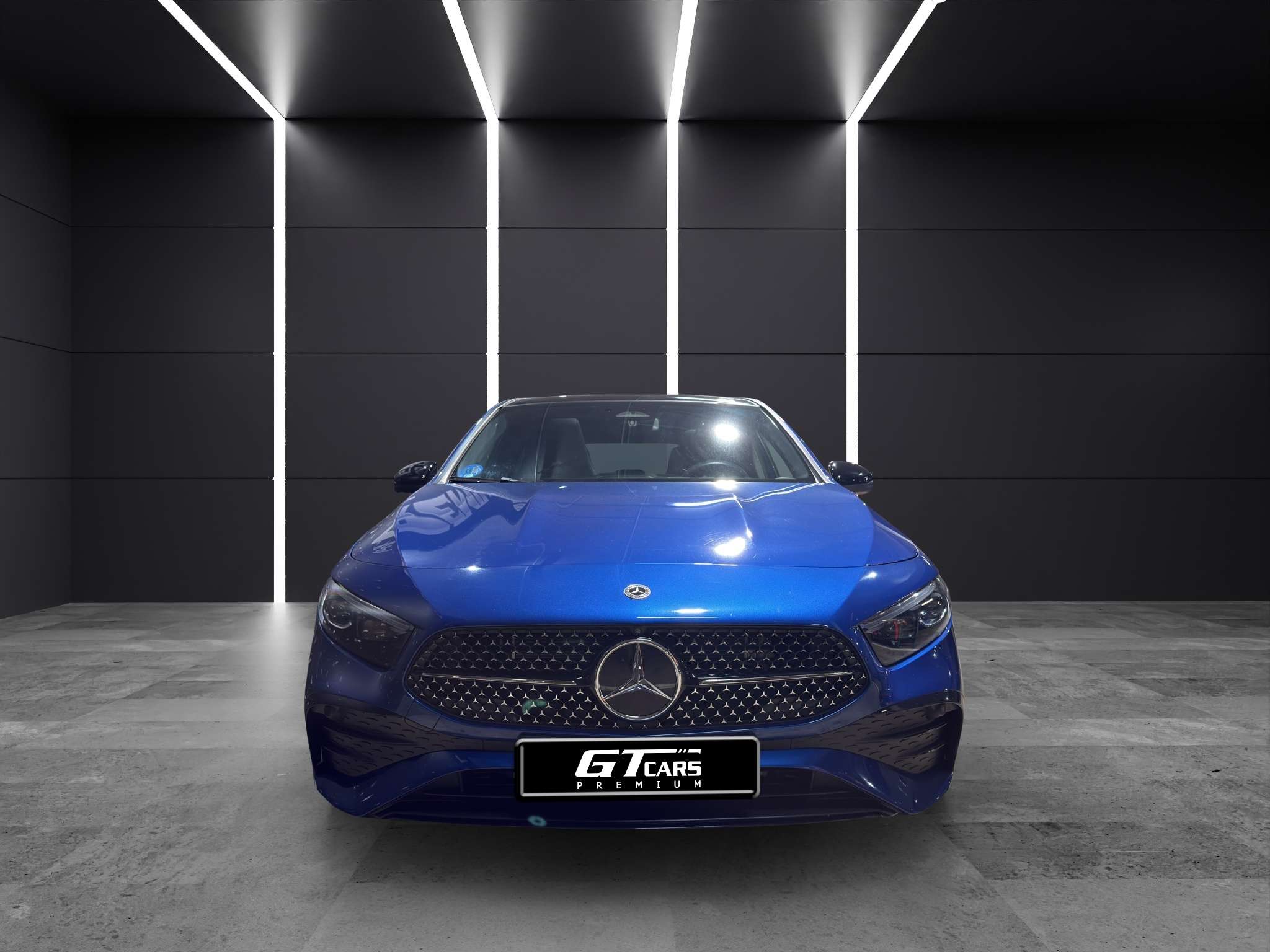 Mercedes-Benz Clase A 250e AMG 2024 azul espectral - foto 3