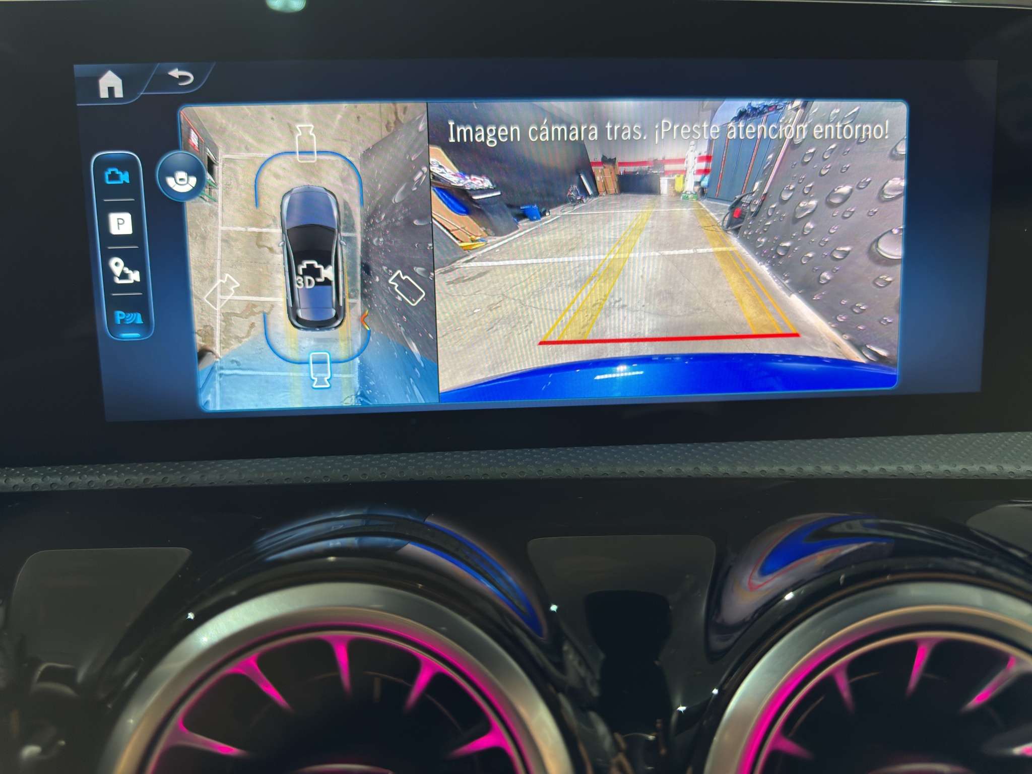 Mercedes-Benz Clase A 250e AMG 2024 azul espectral - foto 10