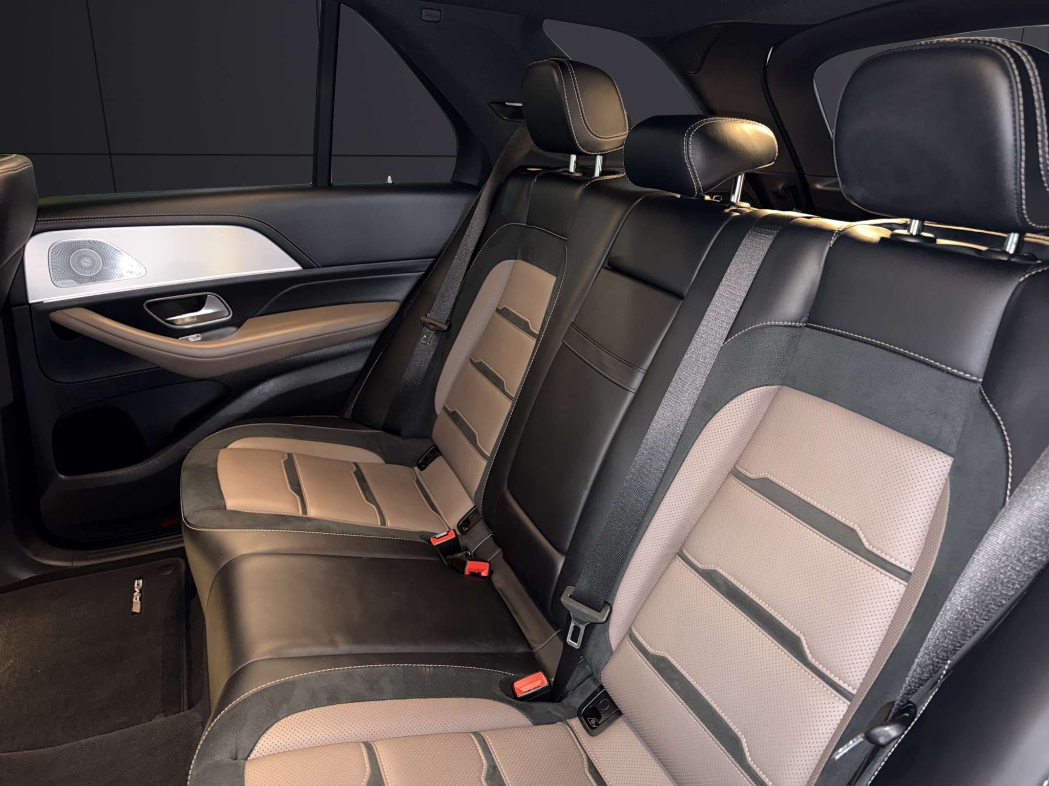 Mercedes-Benz GLE 63 S 4 MATIC+ AMG 2021 blanco - foto 14