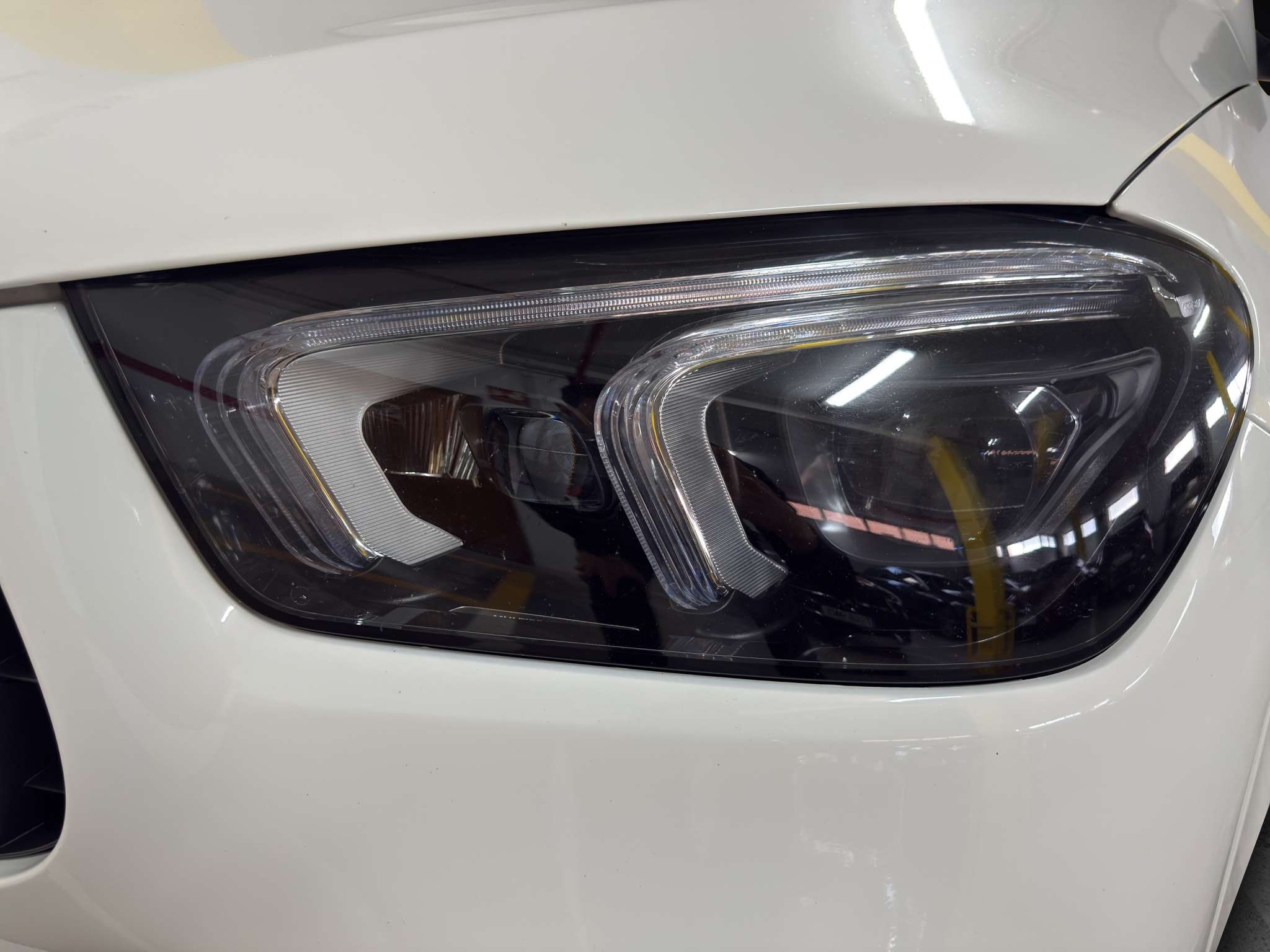Mercedes-Benz GLE 63 S 4 MATIC+ AMG 2021 blanco - foto 16