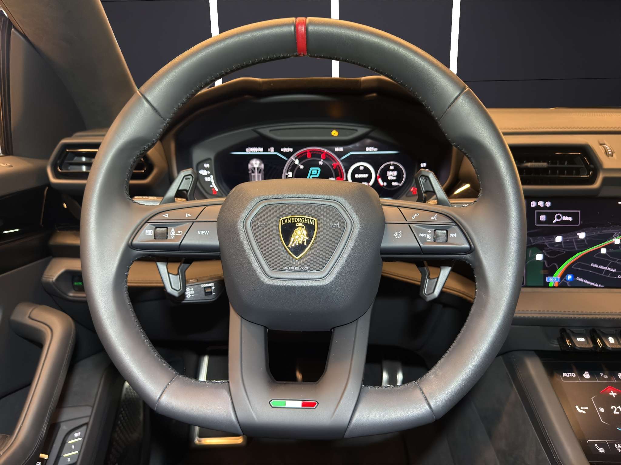 Lamborghini Urus 4.0 V8 PHEV SE 2024 blanco - foto 8