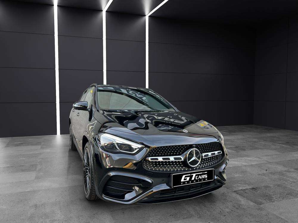 Mercedes-Benz GLA 250e AMG 2023 negro - foto 4