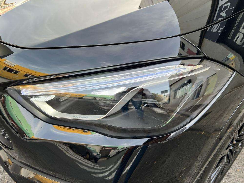 Mercedes-Benz GLA 250e AMG 2023 negro - foto 5
