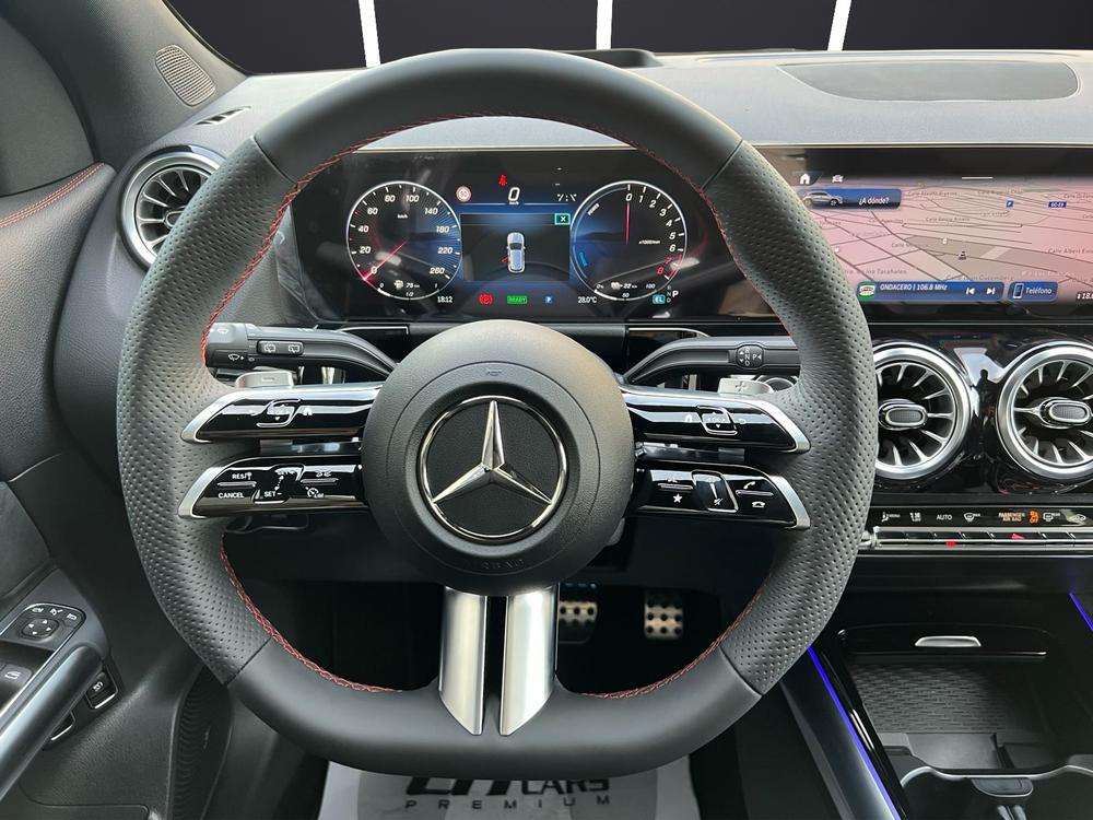 Mercedes-Benz GLA 250e AMG 2023 negro - foto 10