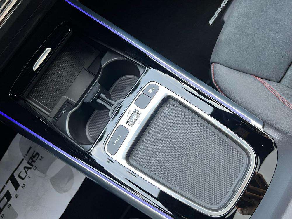 Mercedes-Benz GLA 250e AMG 2023 negro - foto 15