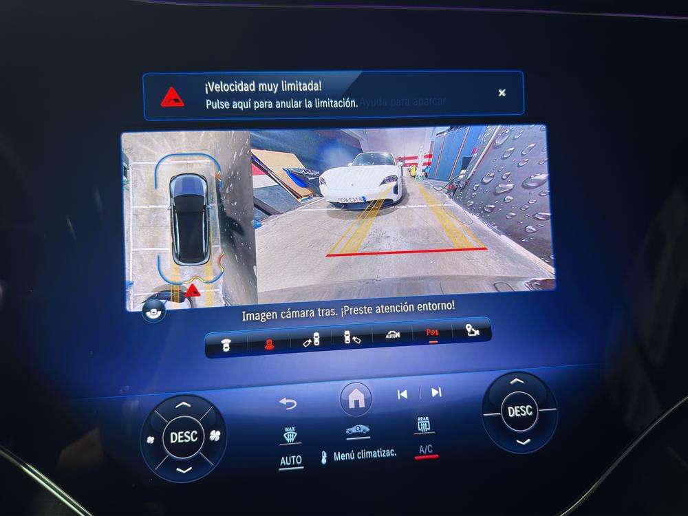 Mercedes-Benz EQE SUV 500 4MATIC AMG 2025 gris - foto 11