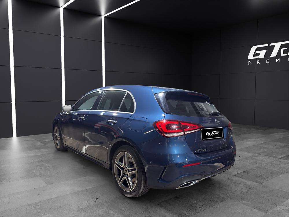 Mercedes-Benz Clase A 250e AMG 2020 azul denim - foto 2