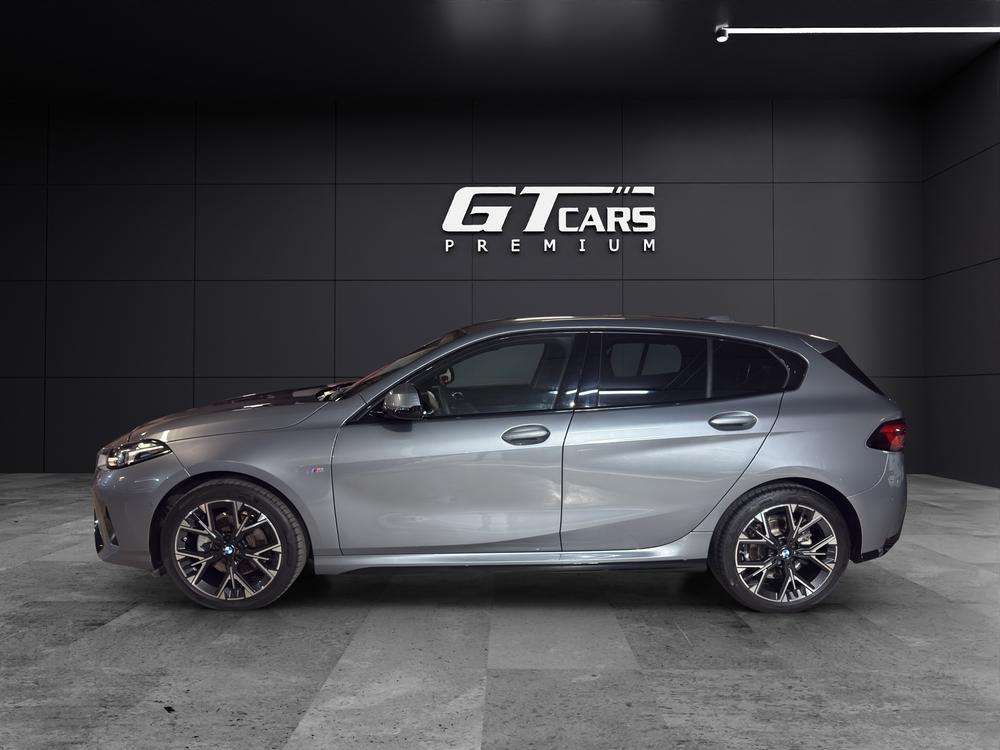 BMW Serie 1 118d 2025 gris - foto 2