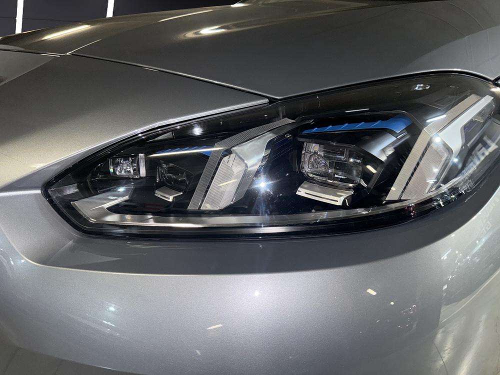 BMW Serie 1 118d 2025 gris - foto 6