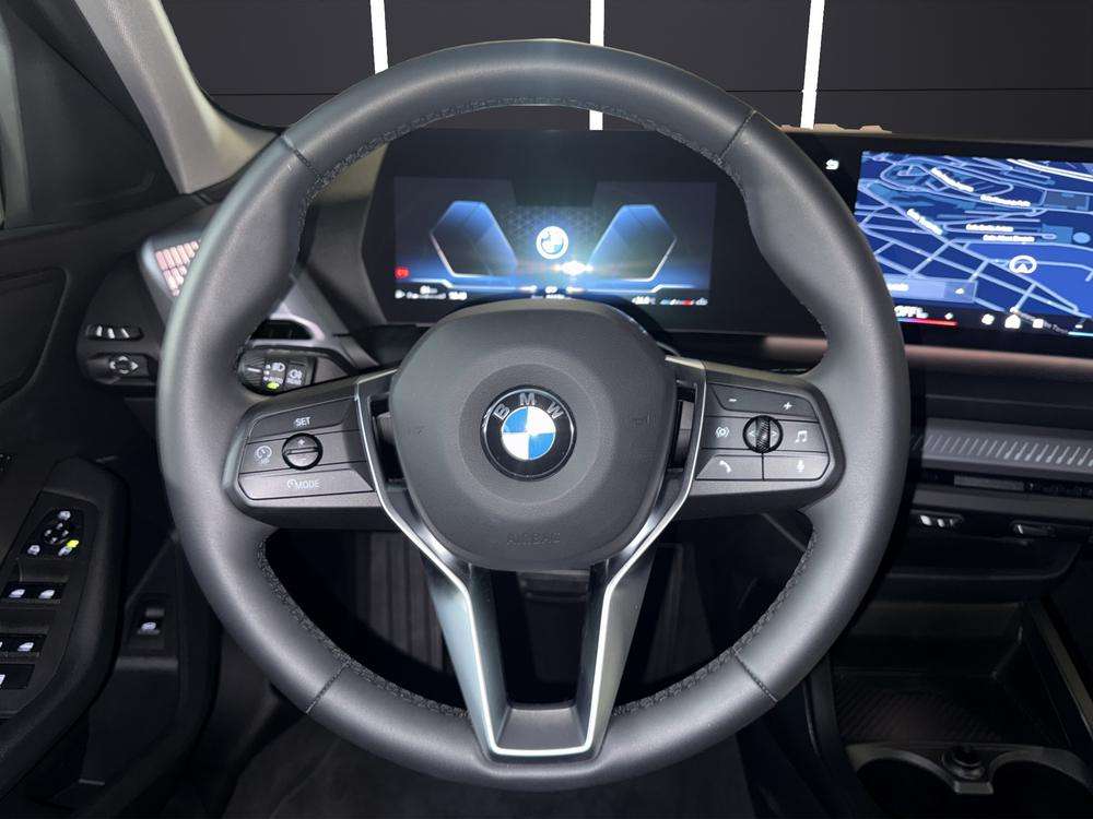 BMW Serie 1 118d 2025 gris - foto 11