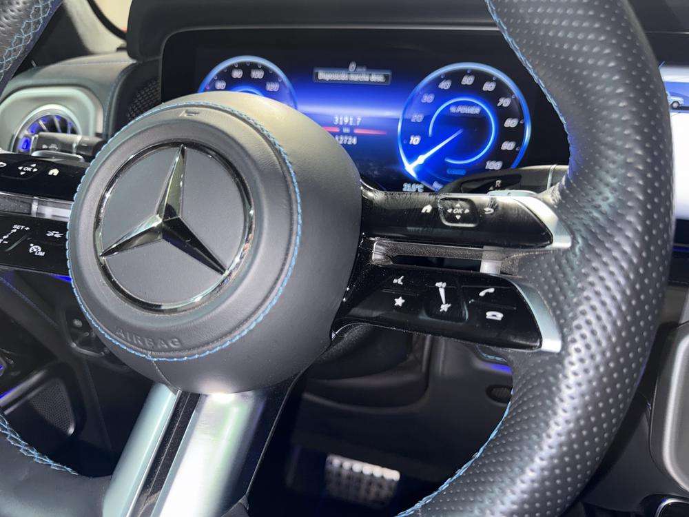Mercedes-Benz Clase G 580 2024 blanco - foto 12