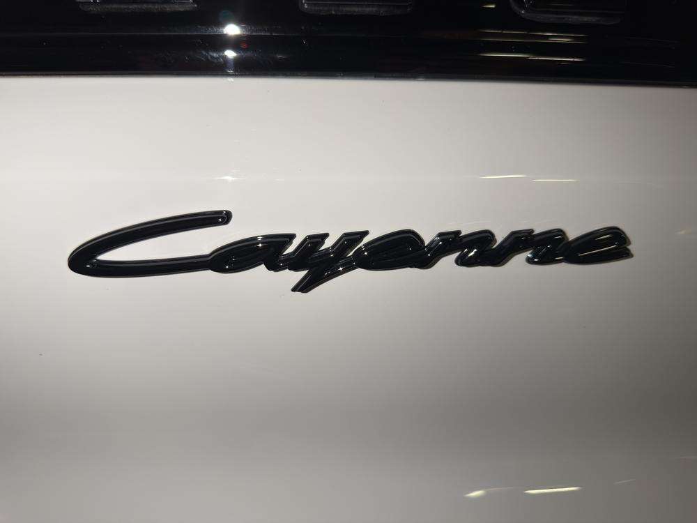 Porsche Cayenne Coupé E-Hybrid 2024 blanco - foto 6