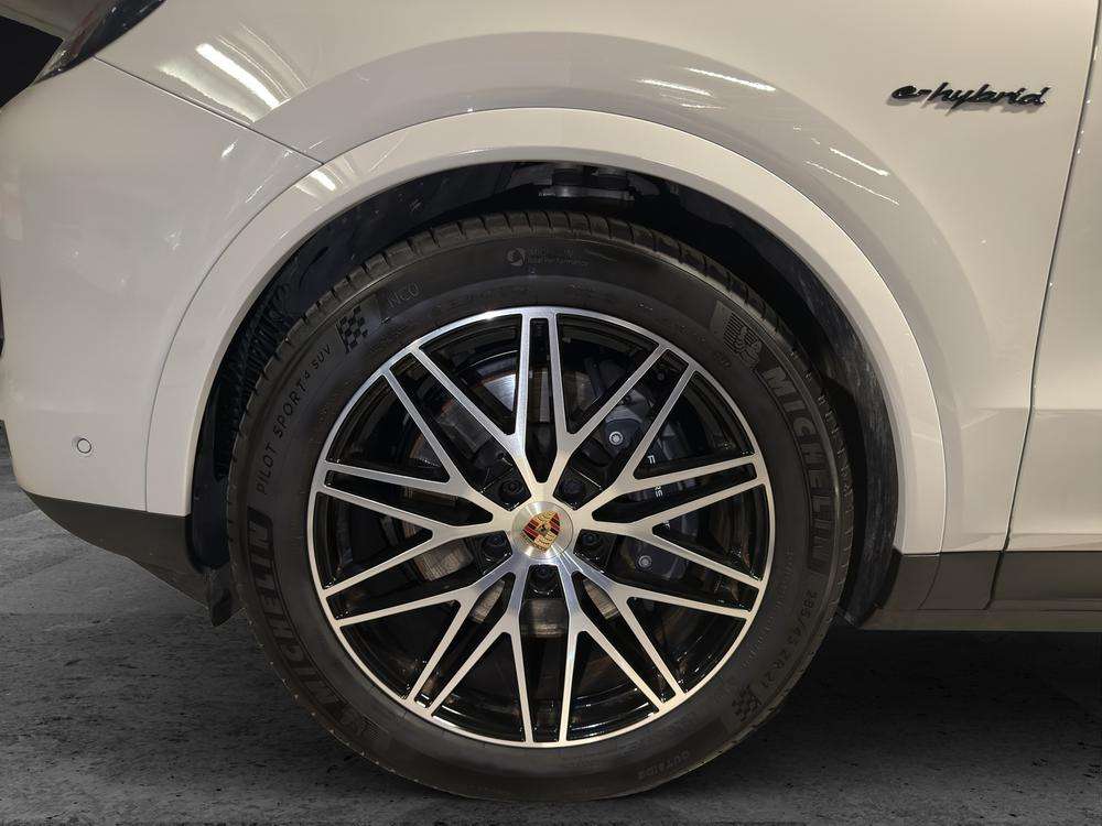 Porsche Cayenne Coupé E-Hybrid 2024 blanco - foto 7