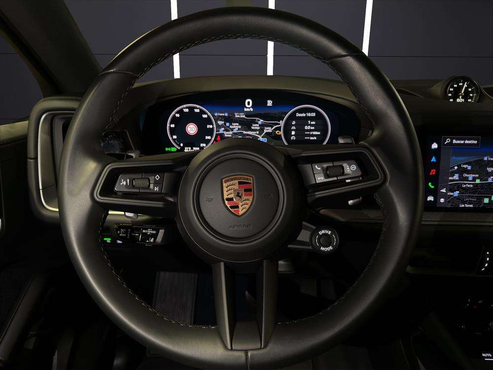 Porsche Cayenne Coupé E-Hybrid 2024 blanco - foto 10