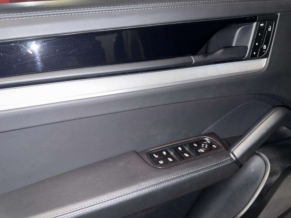 Porsche Cayenne Coupé E-Hybrid 2024 blanco - foto 14
