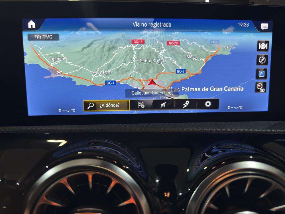 Mercedes-Benz Clase A 250e AMG 2023 blanco - foto 14
